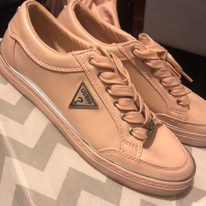 Guess bryly sneakers